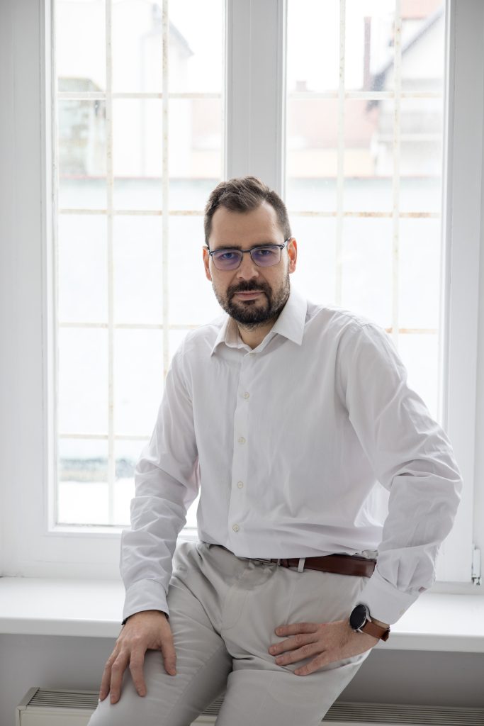 Lean Selling Engine, Interim management